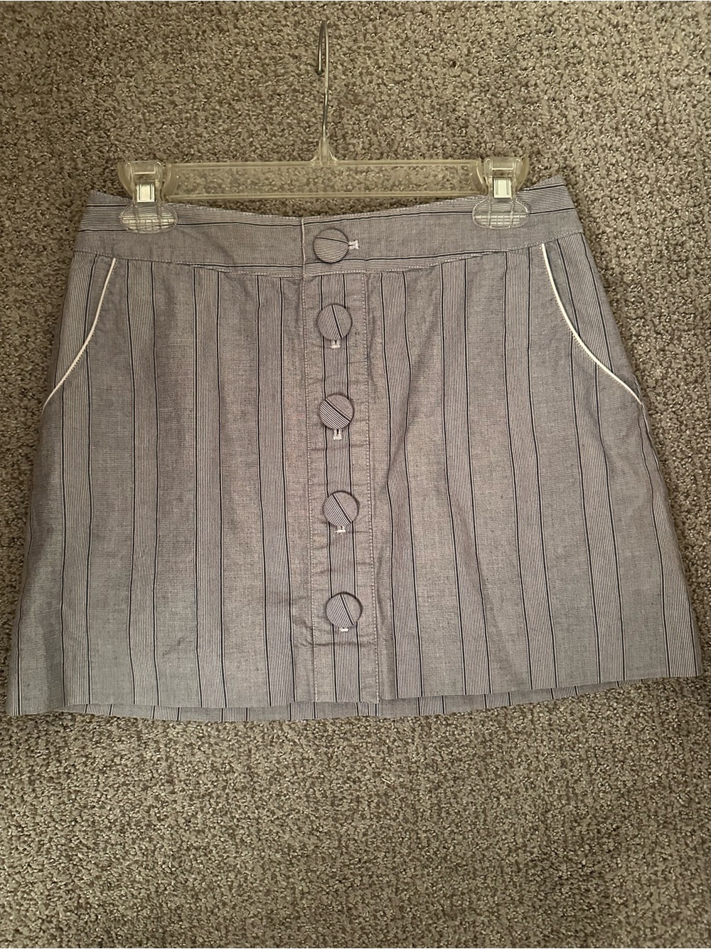 Banana Republic Gray Pinstripe Button-Front Mini Skirt Sz 2